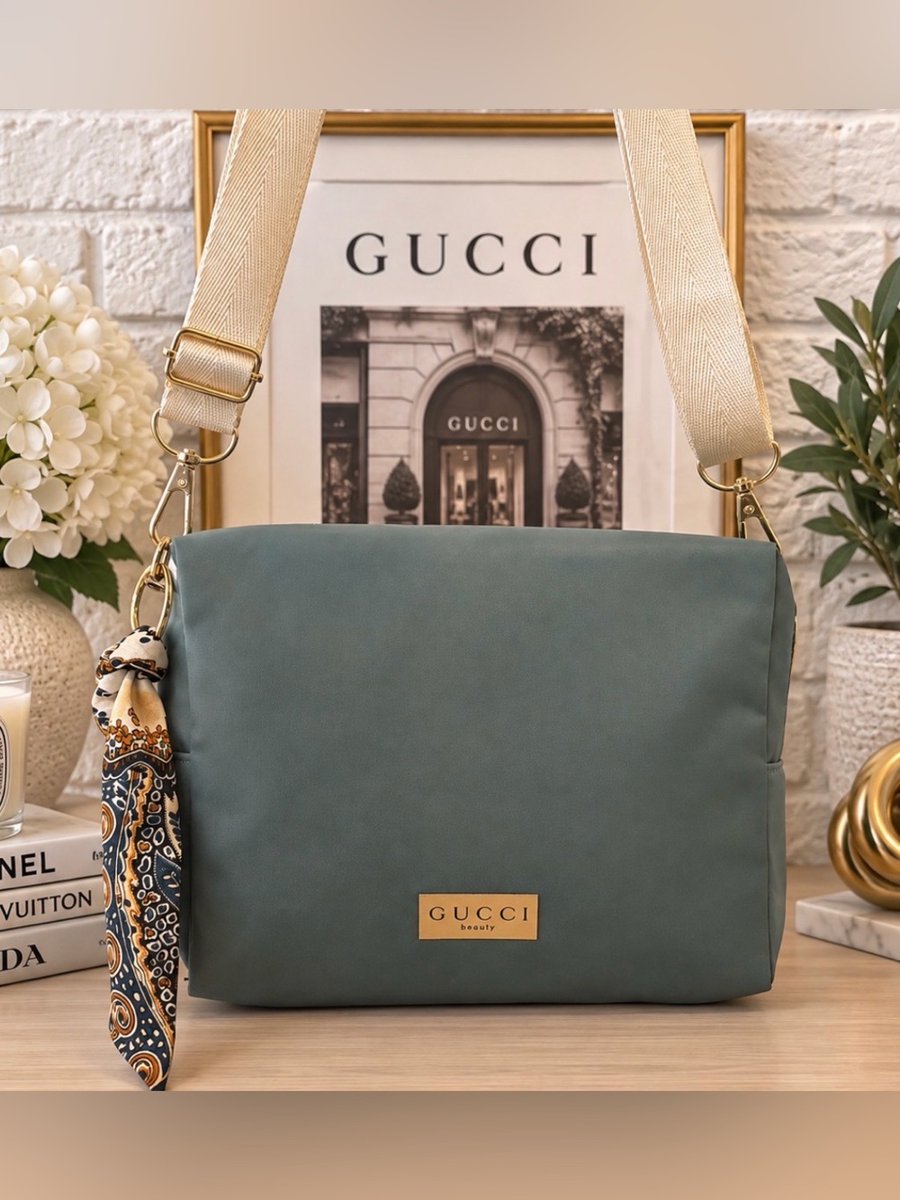 Gucci Parfums Cosmetic Beauty Bag GWP VIP item